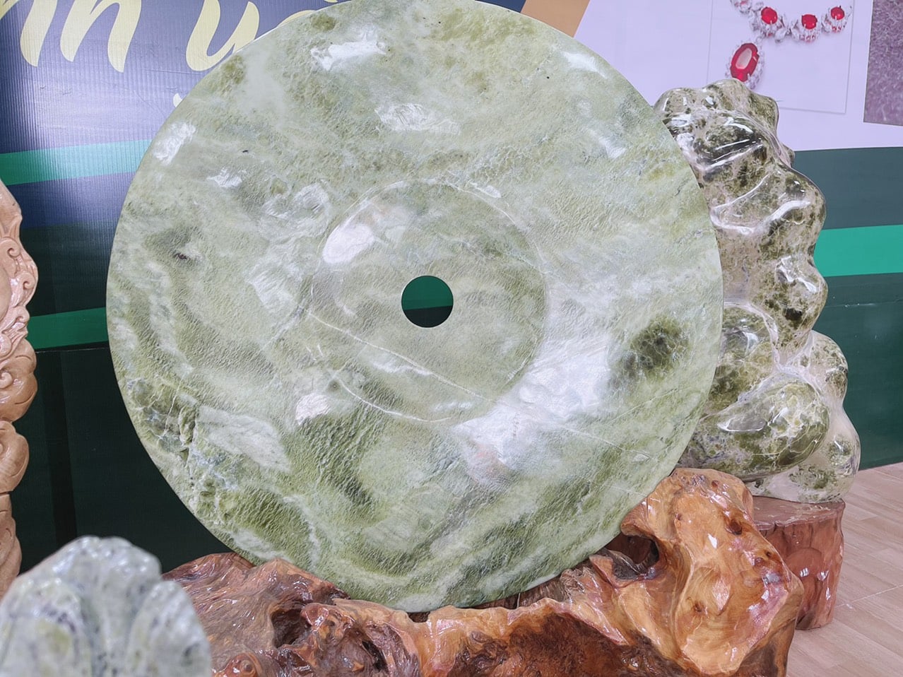 dong-dieu-da-serpentine-xanh-ngoc