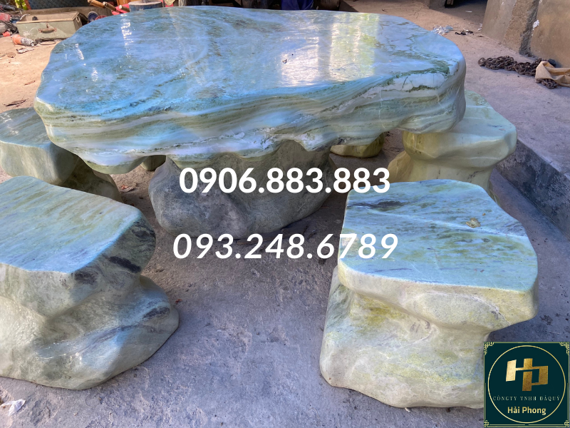 ban-ghe-da-tu-nhien-serpentine