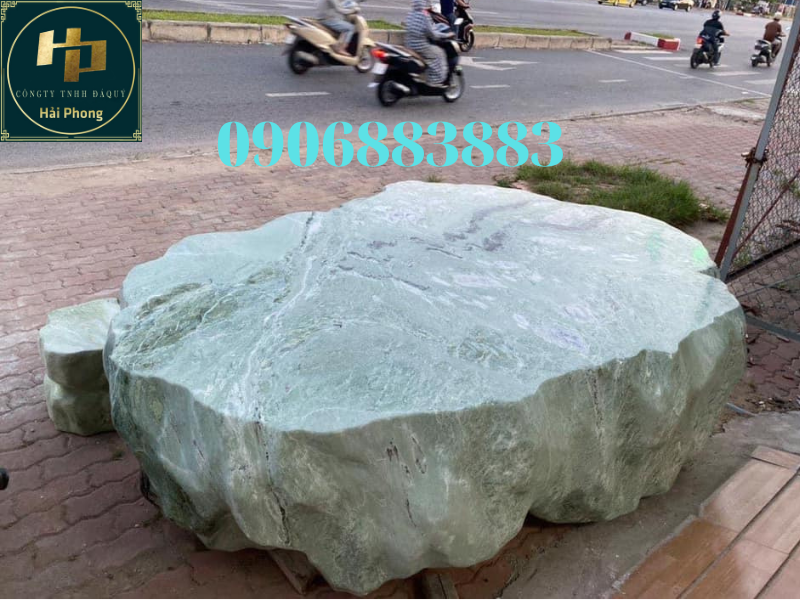 ban-ghe-da-da-quy-hai-phong