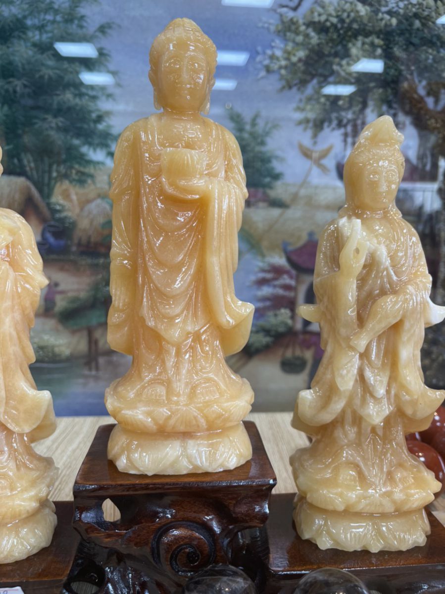 duc-phat-adida-ngoc-hoang-long