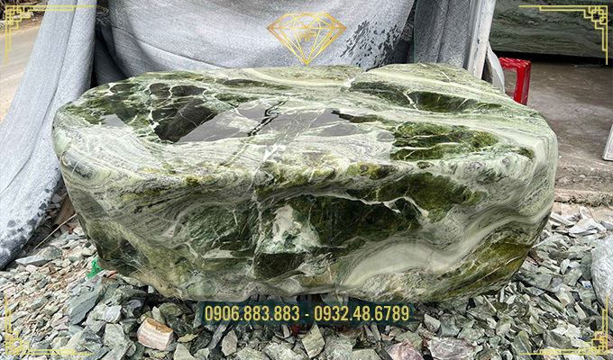 Bàn ghế đá nguyên khối đẹp