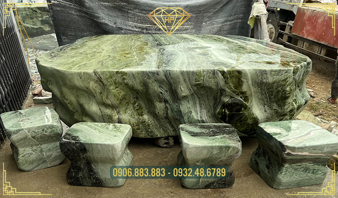 Bàn ghế đá sân vườn vip